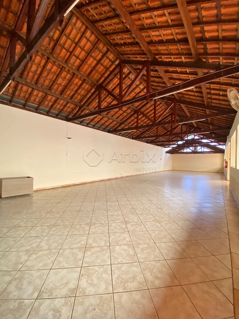 Alugar Comercial / Sal&atilde;o Comercial em Santa B&aacute;rbara D`Oeste R$ 4.200,00 - Foto 1